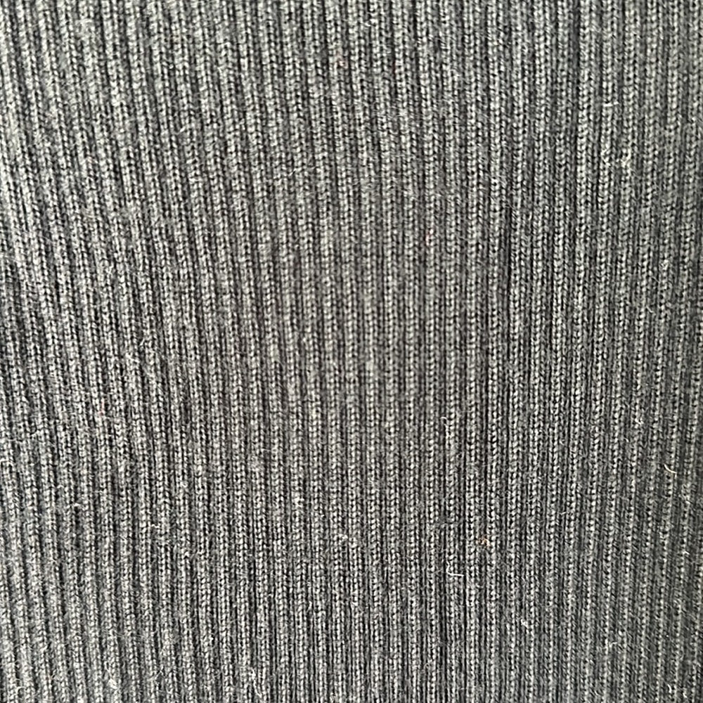 Turtle neck/black - Picture 2 of 2